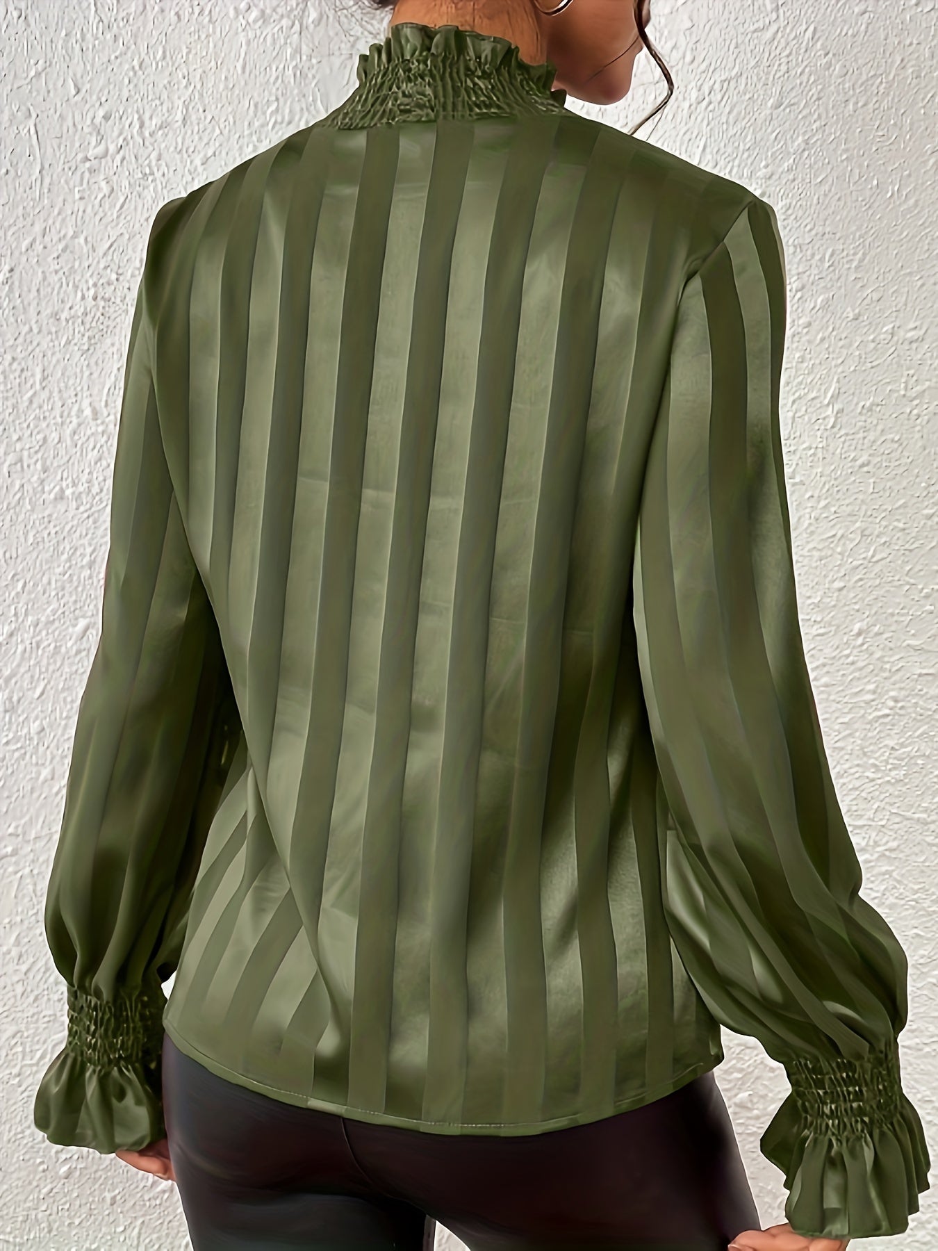 Faustina | Elegante Rokjesblouse met Ronde Hals - Satijn Gestreepte Top met Lange Mouwen voor Dames