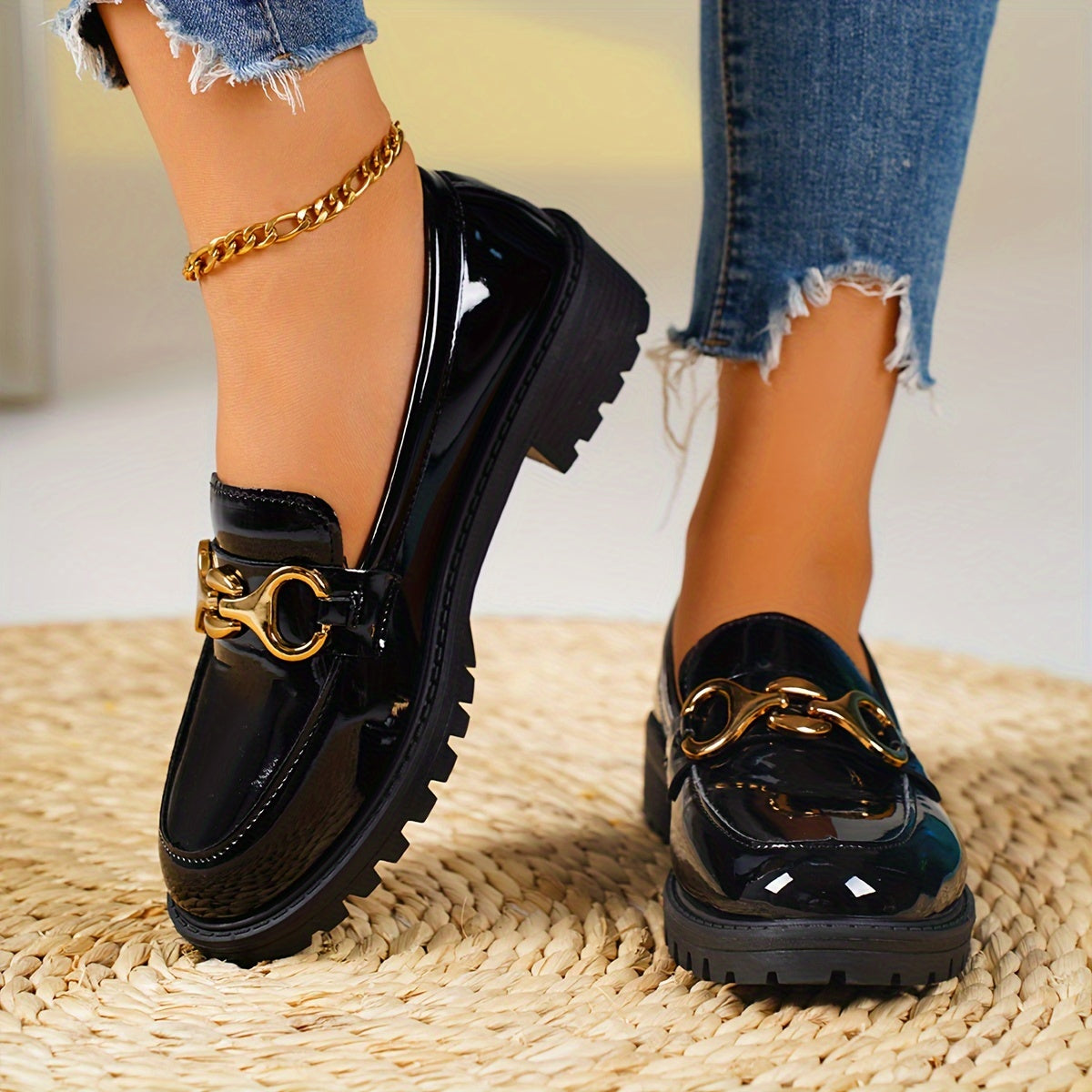 OutStride | Vrouwenglanzende Loafers - Slip-On Schoenen met Britse Stijl