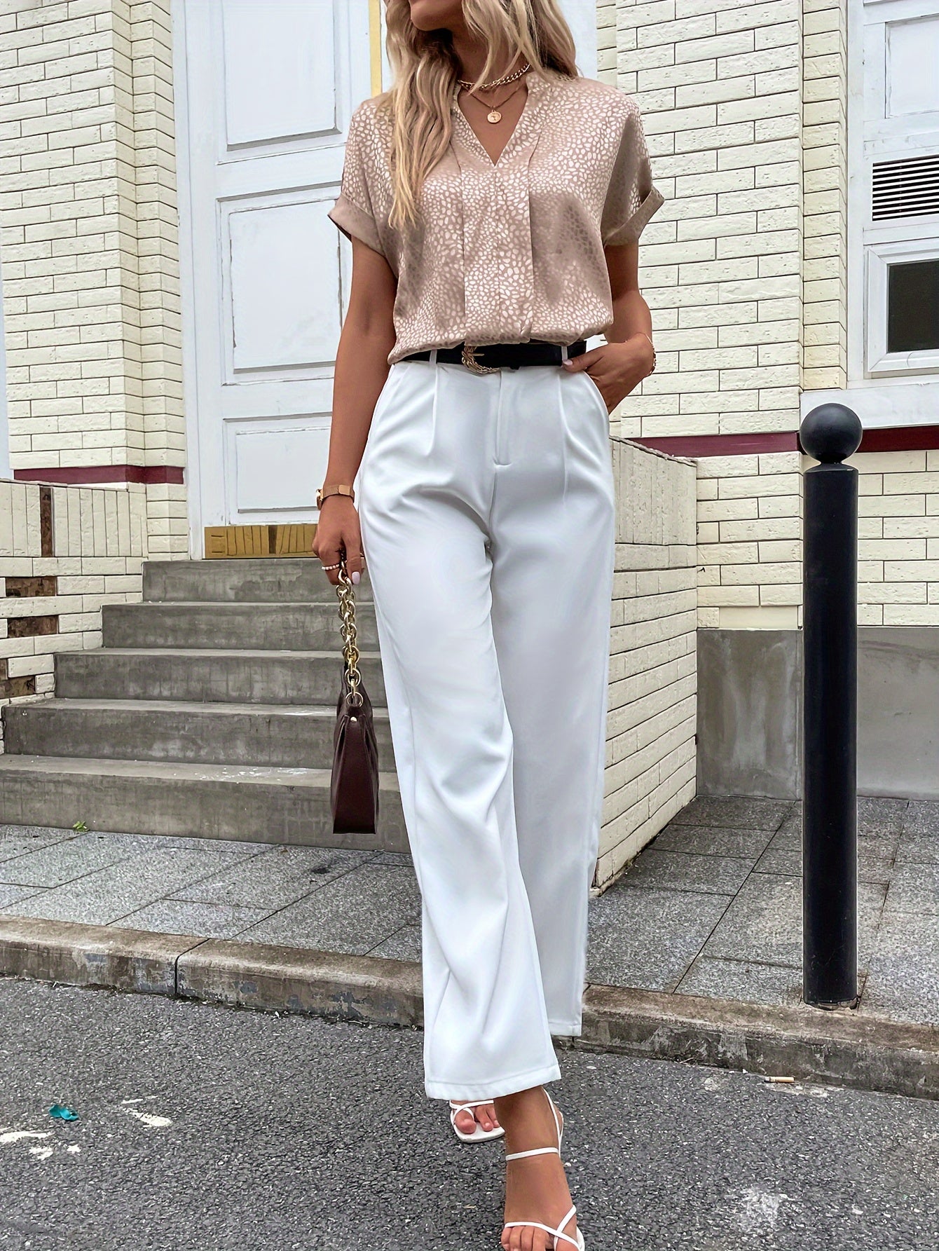 Brynhild  | Blouse met luipaardprint voor dames - Elegante Batwing Top met korte mouwen
