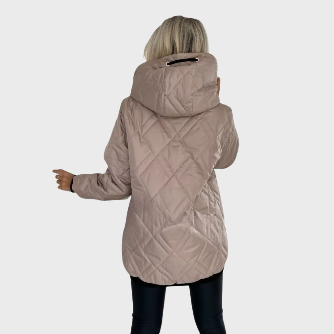 Glyra | Warme damesparka – Winterjas met capuchon, geïsoleerd en comfortabel