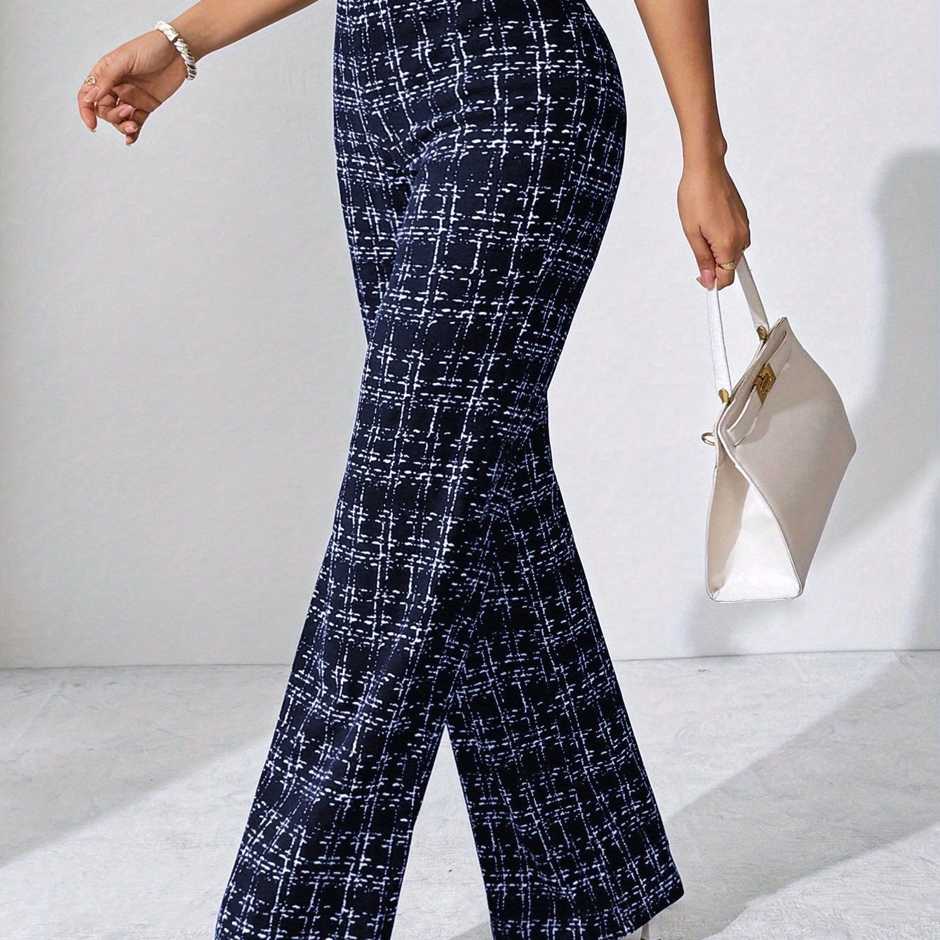 Laverna | Hoge taille geruite tweed flare broek voor dames – Rekbare casual broek met wijde pijpen