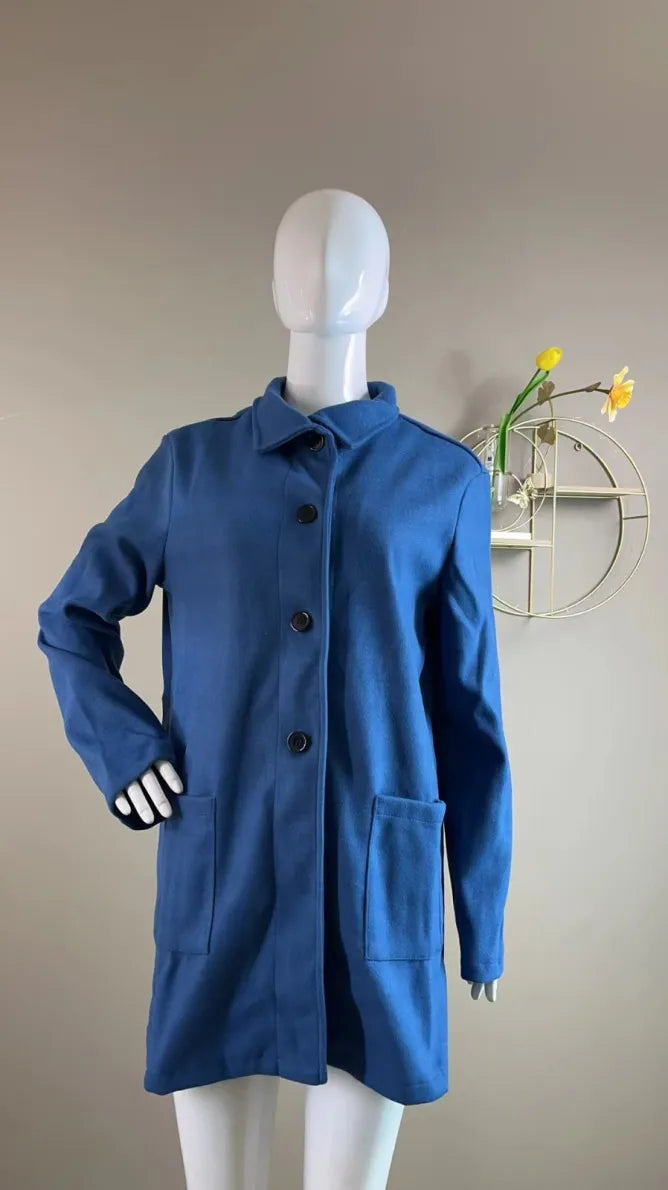 Orinda | Elegante lange damesjas met knoopsluiting - getailleerd, casual en chique bovenkleding