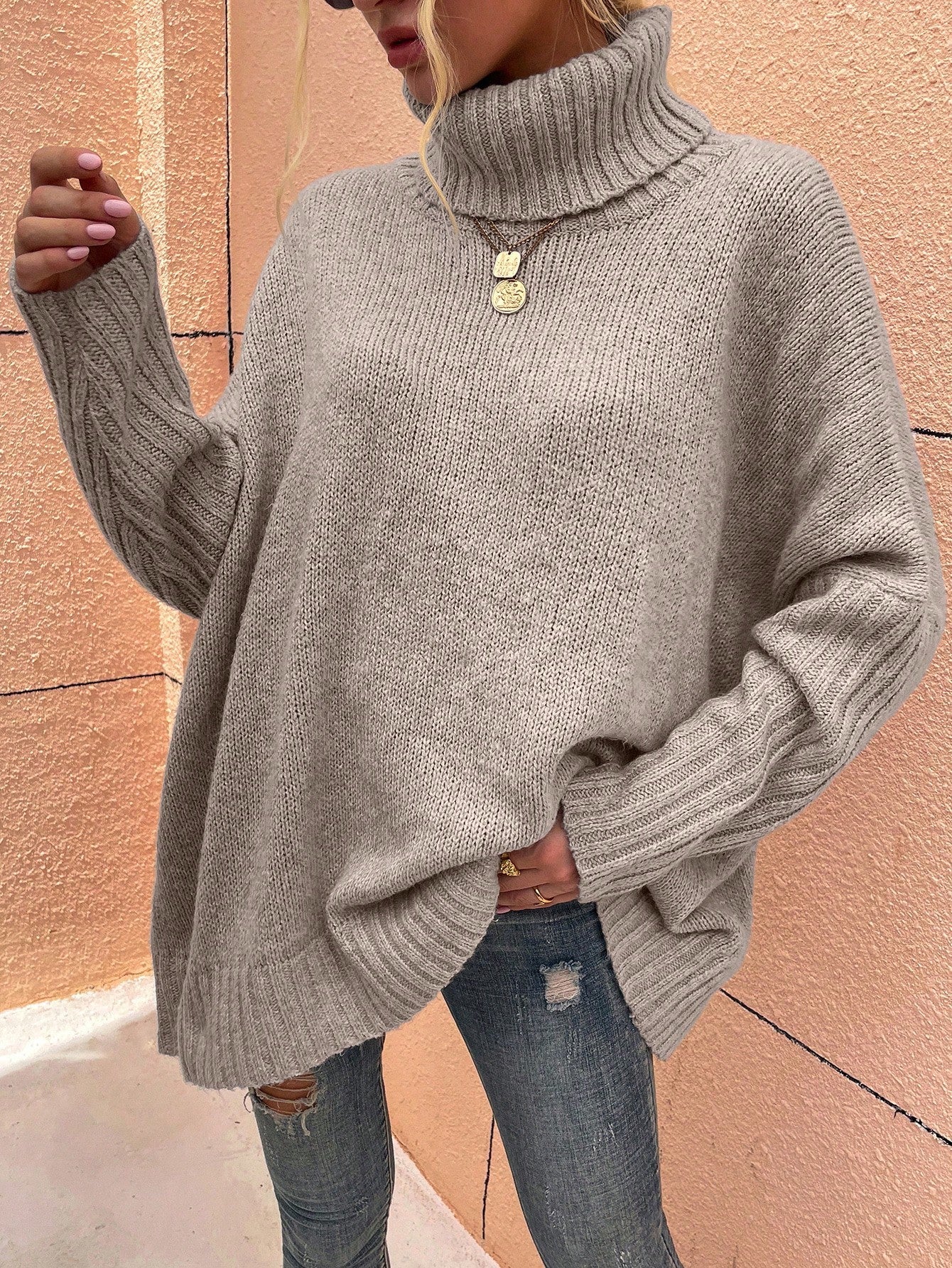 Marjeta | Oversized trui met verlaagde schouders en col – Casual chique breisel voor herfst en winter