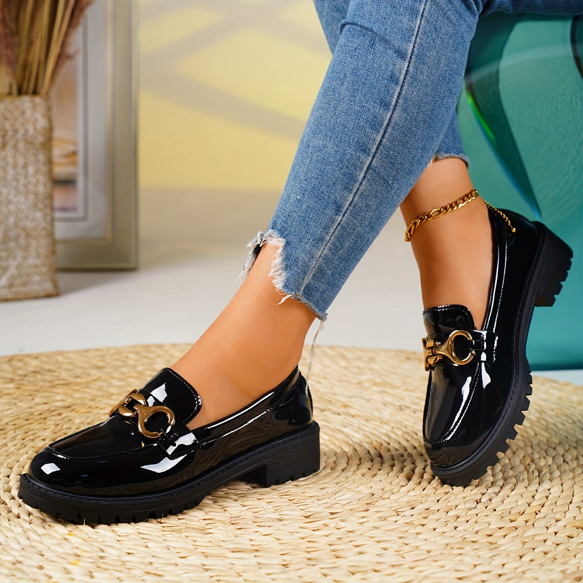 OutStride | Vrouwenglanzende Loafers - Slip-On Schoenen met Britse Stijl