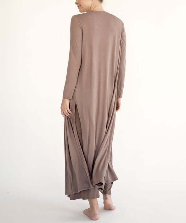 Juneth | Lang lichtgewicht gebreid damesvest van bamboe - ademend Maxi vest met open voorkant