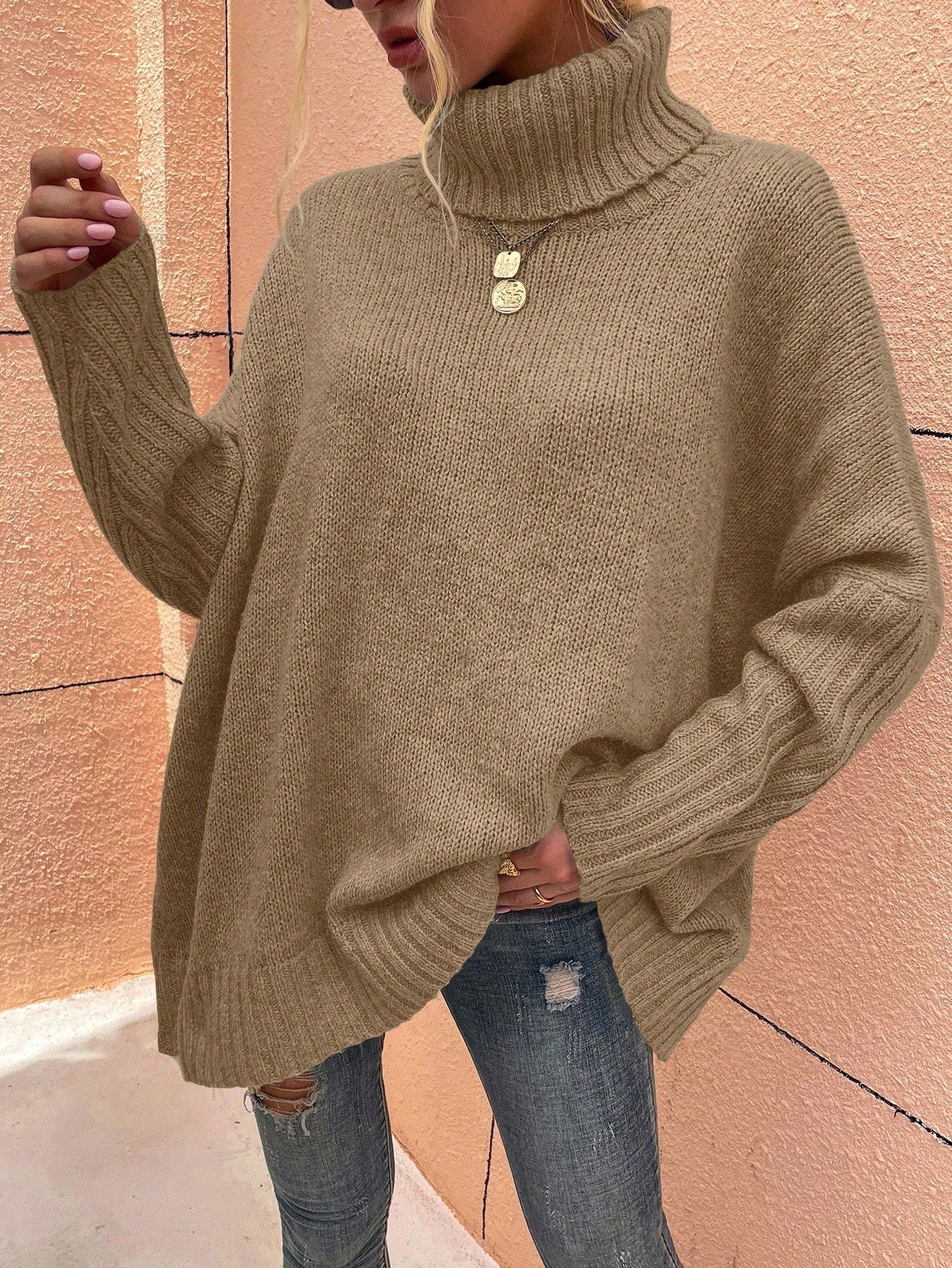 Marjeta | Oversized trui met verlaagde schouders en col – Casual chique breisel voor herfst en winter