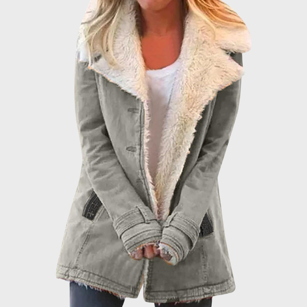 Mirelta | Warme en stijlvolle damesparka met zachte schapenvachtvoering