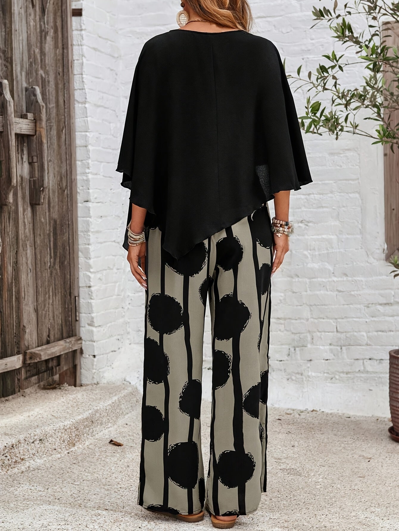 Bellisaria | Blouse met asymmetrische zoom en broek met wijde pijpen - Casual outfit