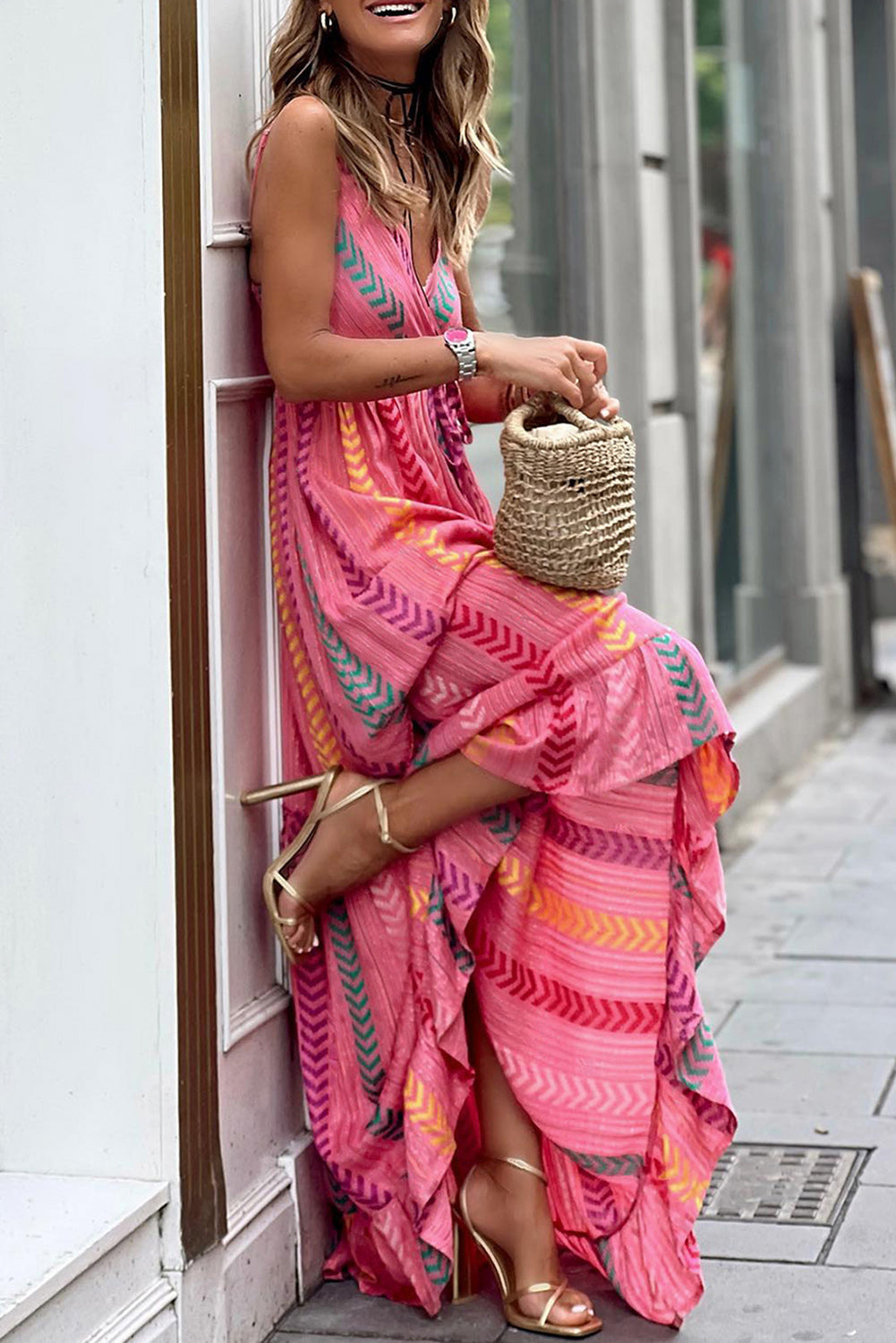 Mevelyn | Boho Western Maxi-jurk voor vrouwen - Roze V-hals met kwastjes, spaghettibandjes & allover print