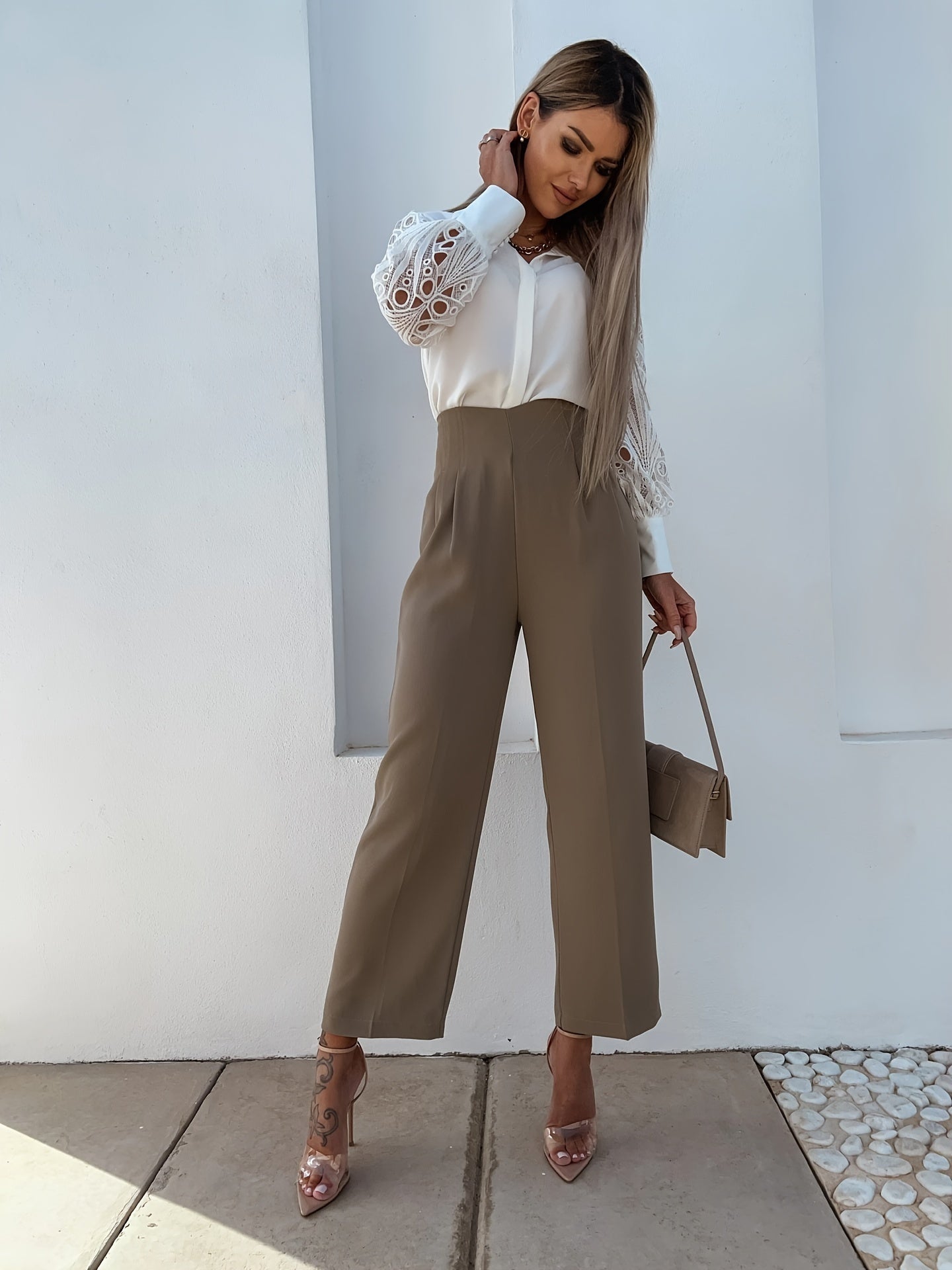 Melora | Vrouwen Blouse met Lange Mouwen en Holle Geborduurde Mouwen - Elegante Casual Top