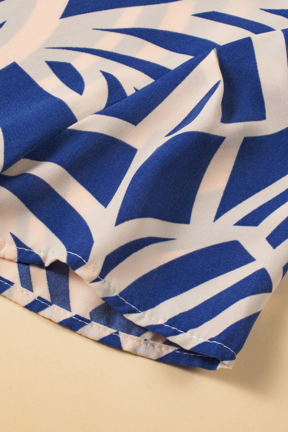 Xelira | Boho Midi-jurk - Geometrische lijnen print, korte mouwen, uitlopende zoom