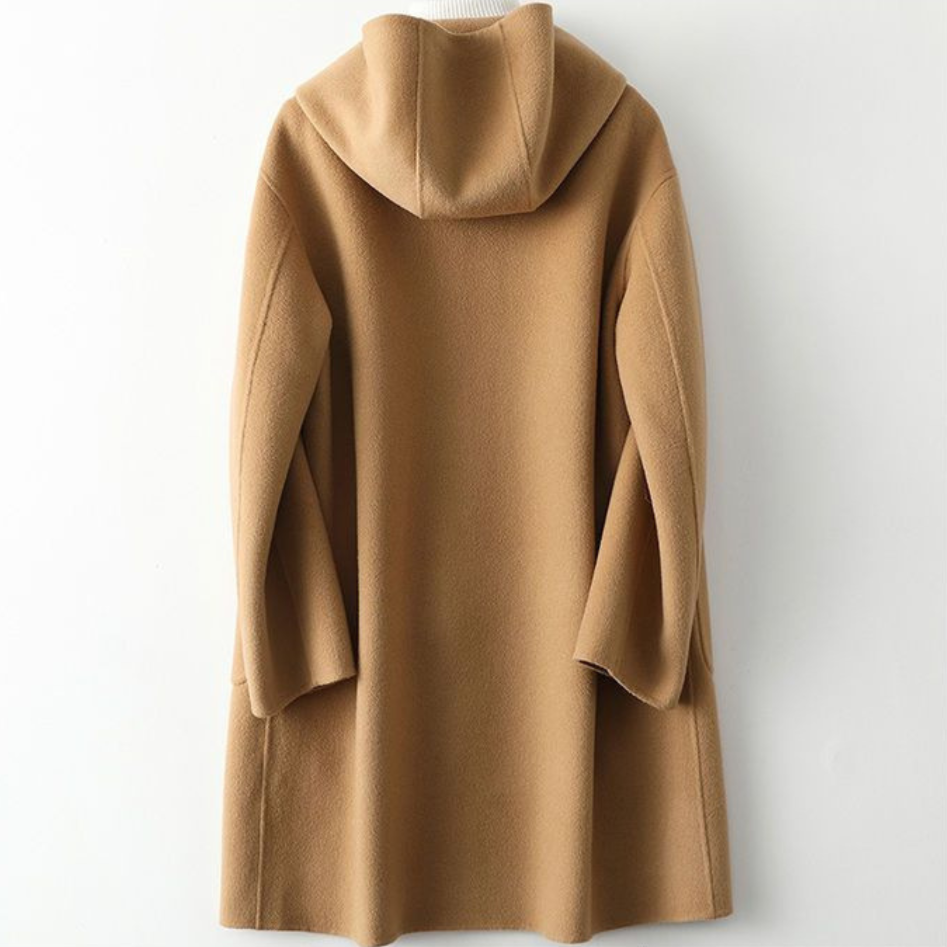 Thessaly | Damesjas van kleiwol – Warm, elegant en comfortabel