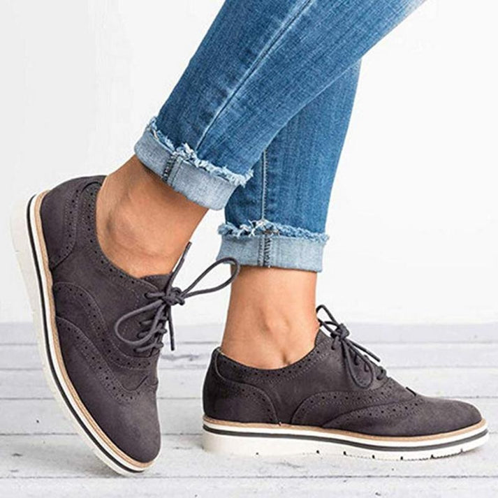 Vintrelle | Oxford geklede damesschoenen met vetersluiting - Klassieke leren brogues