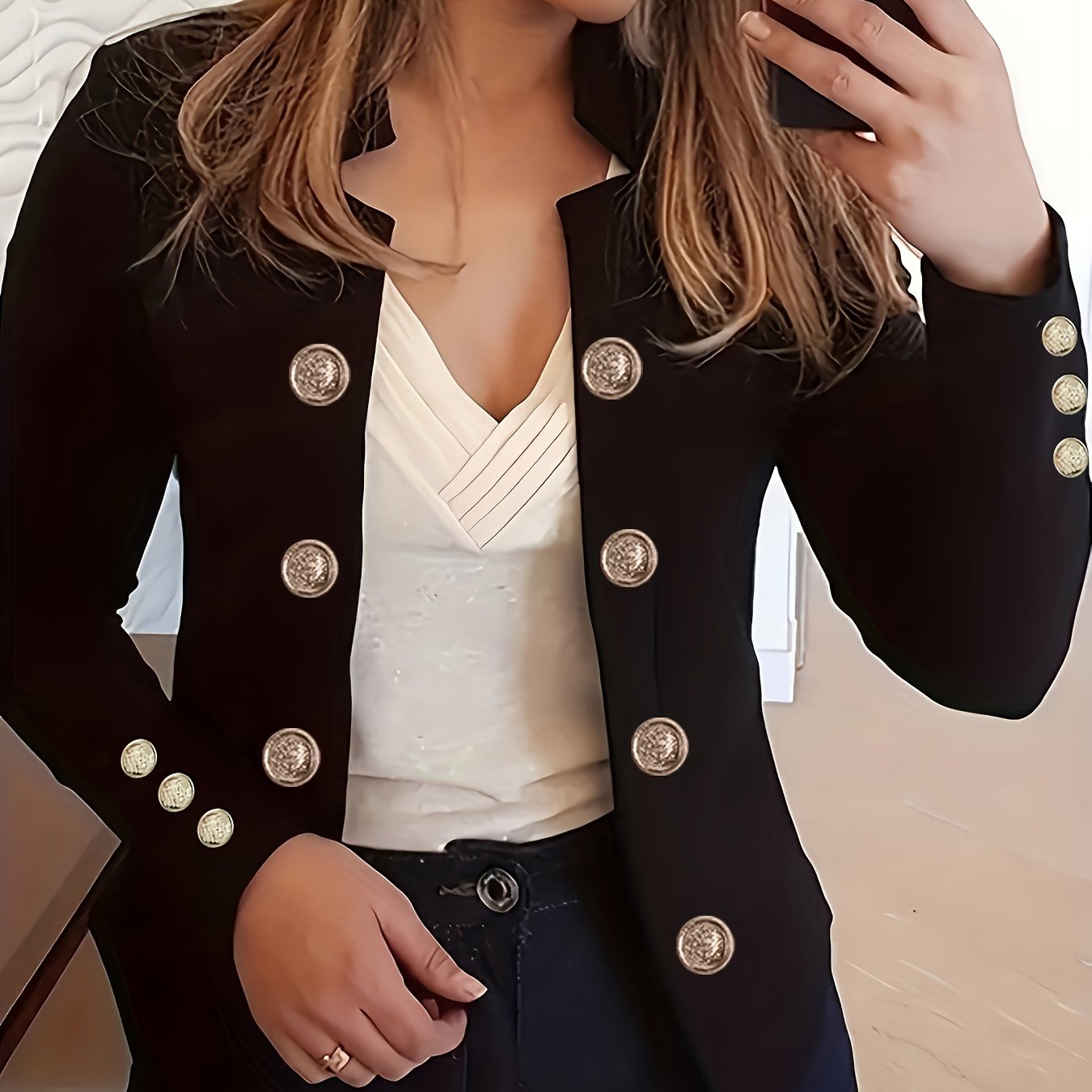 Enidra | Casual polyester jas voor dames – Manchetknopen en elegante knoopaccenten