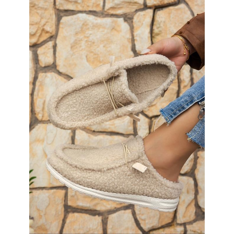 Delvaya | Damespantoffels van schapenwol – Zachte, comfortabele binnenschoenen