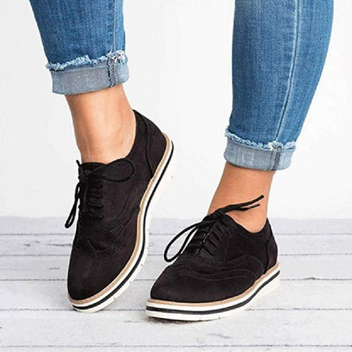 Vintrelle | Oxford geklede damesschoenen met vetersluiting - Klassieke leren brogues