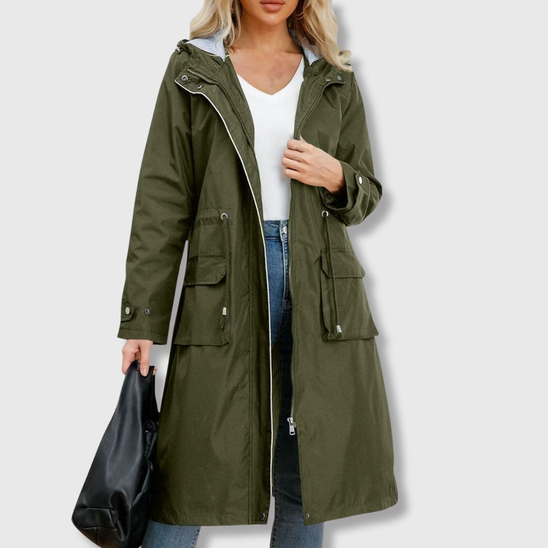 Benigna | Lange regenjas met capuchon voor dames – Waterdichte, casual outdoorjas met capuchon