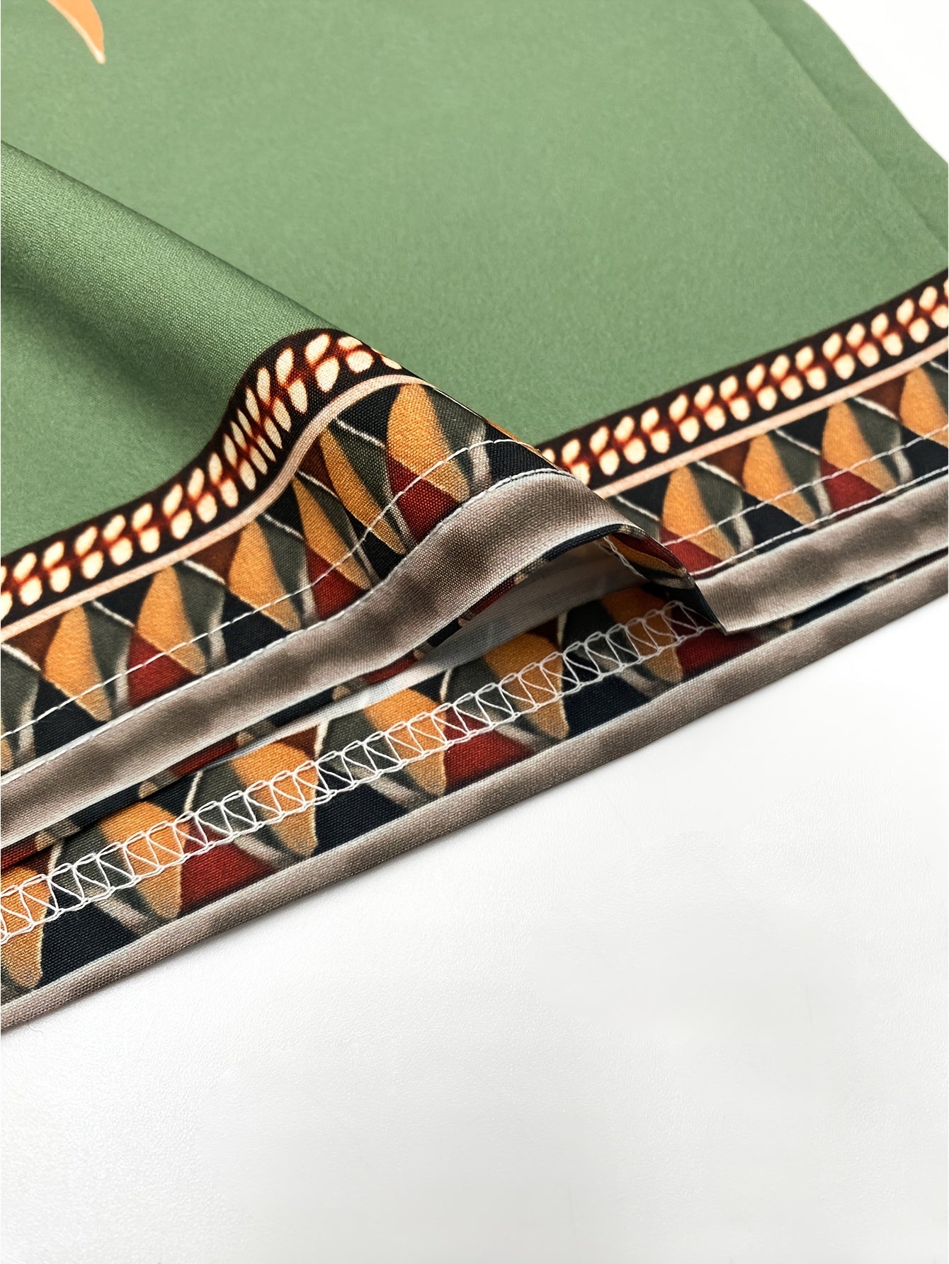 Jorveth | Heren Shorts Met Etnische Totemprint - Casual, Lichtgewicht, Taille met Koord