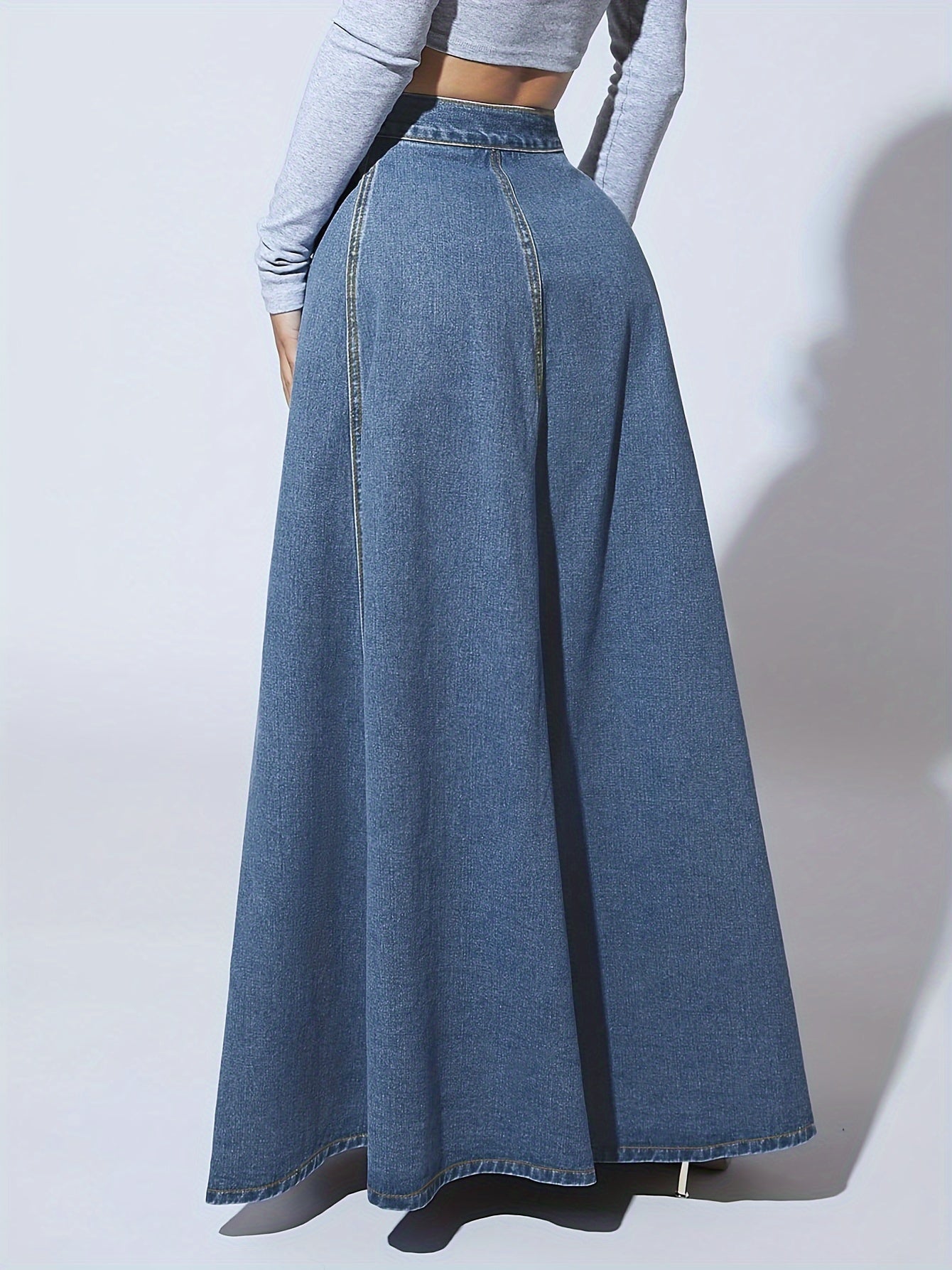 Melina | Hoog uitlopende enkelvoudige geruite maxi flare denim rok