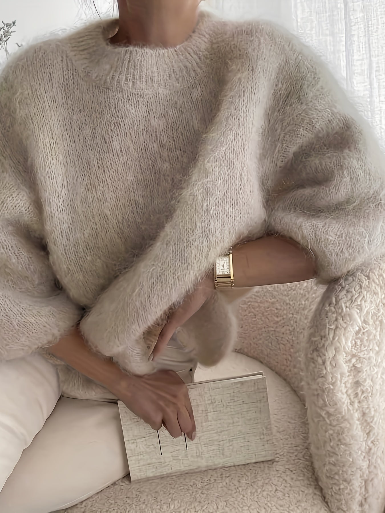 Berte | Dames trui voor herfst en winter – zachte, donzige ronde hals, halflange mouwen