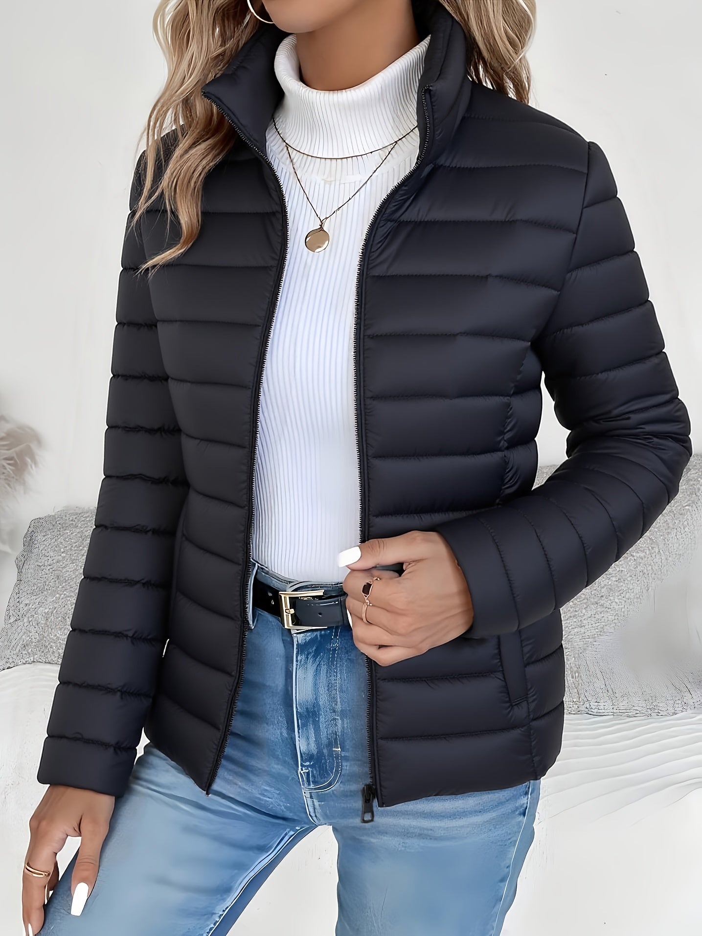Cille | Lichtgewicht lange pufferjas – Elegante gewatteerde winterjas met opstaande kraag