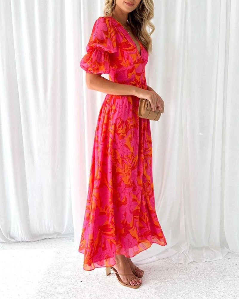 Belithra | Roosrode bloemige maxi jurk met V-hals - vloeiend en elegant