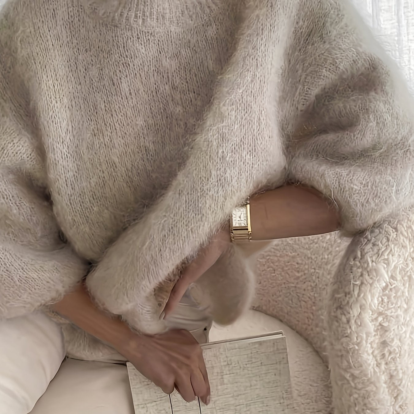 Berte | Dames trui voor herfst en winter – zachte, donzige ronde hals, halflange mouwen