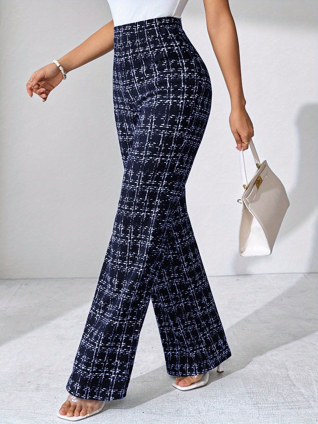 Laverna | Hoge taille geruite tweed flare broek voor dames – Rekbare casual broek met wijde pijpen