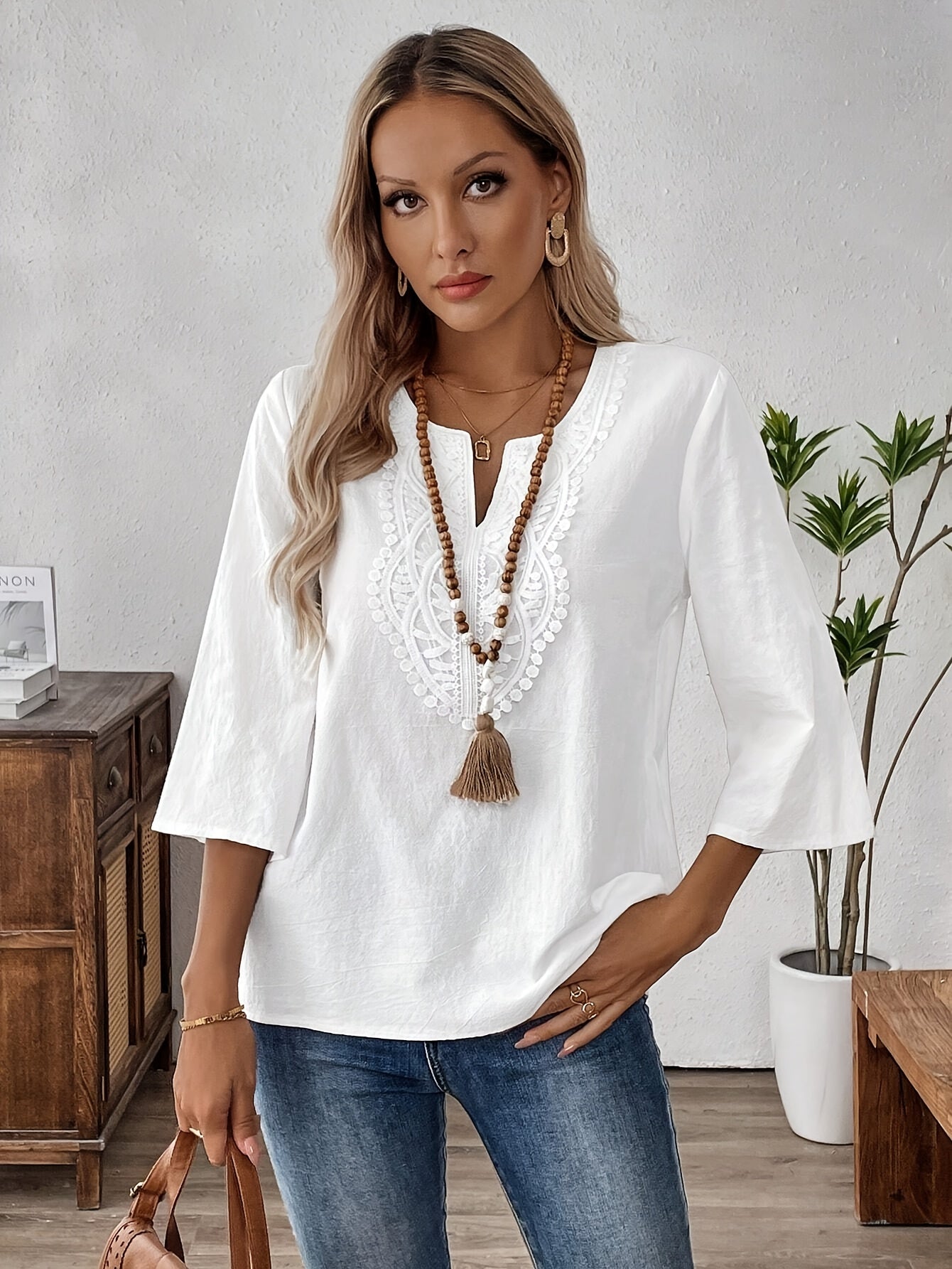 Kaari | Vrouwen Vintage Boho V-Hals Blouse - 3/4 Mouwen, Kanten Detail, Wit