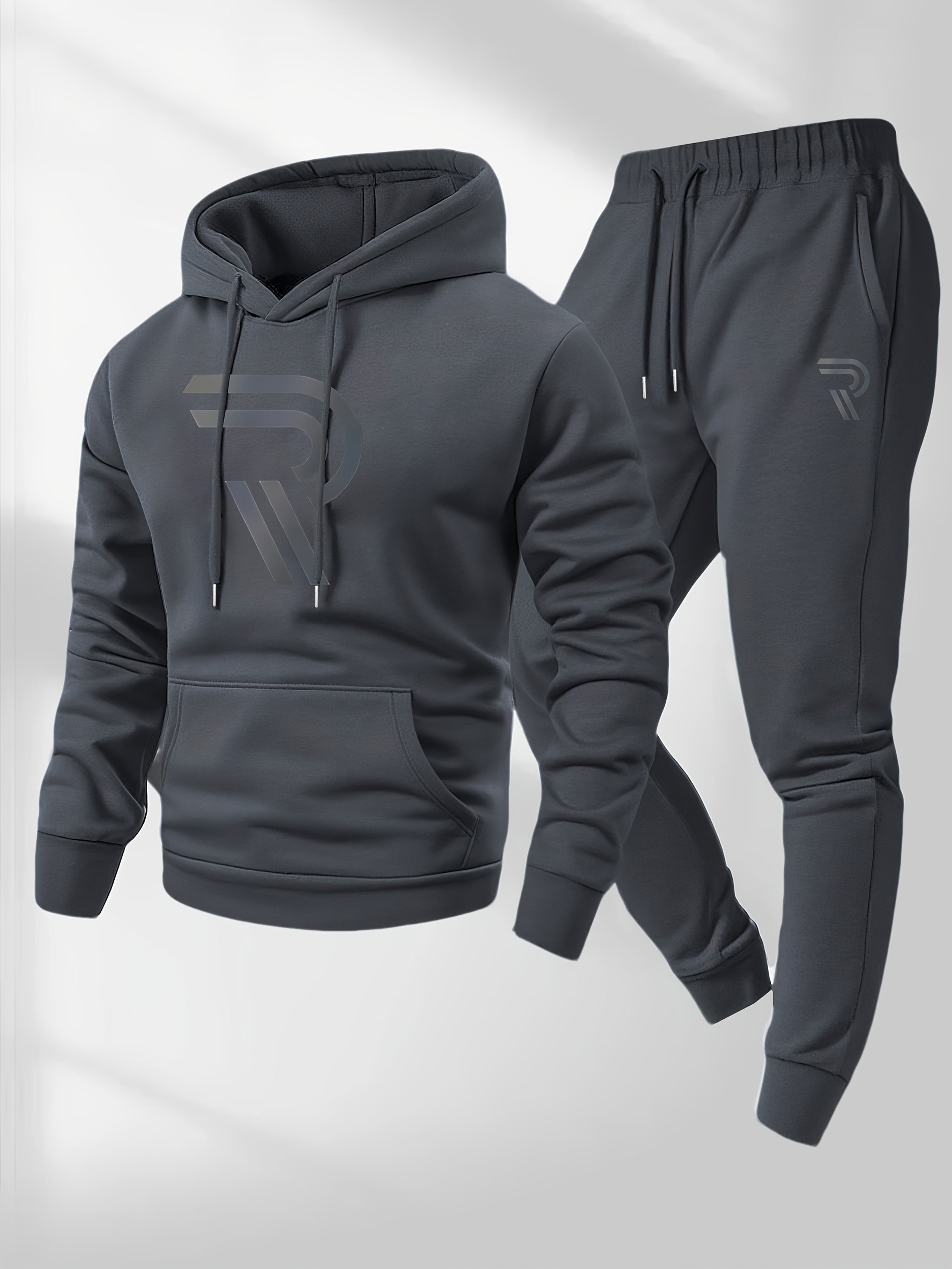 Knudsen | Sportieve hoodie en joggingbroek voor heren – “R”-logo, casual trainingspak, herfst/winter