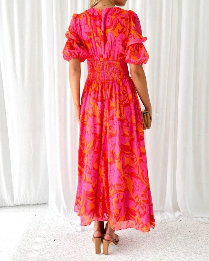 Belithra | Roosrode bloemige maxi jurk met V-hals - vloeiend en elegant