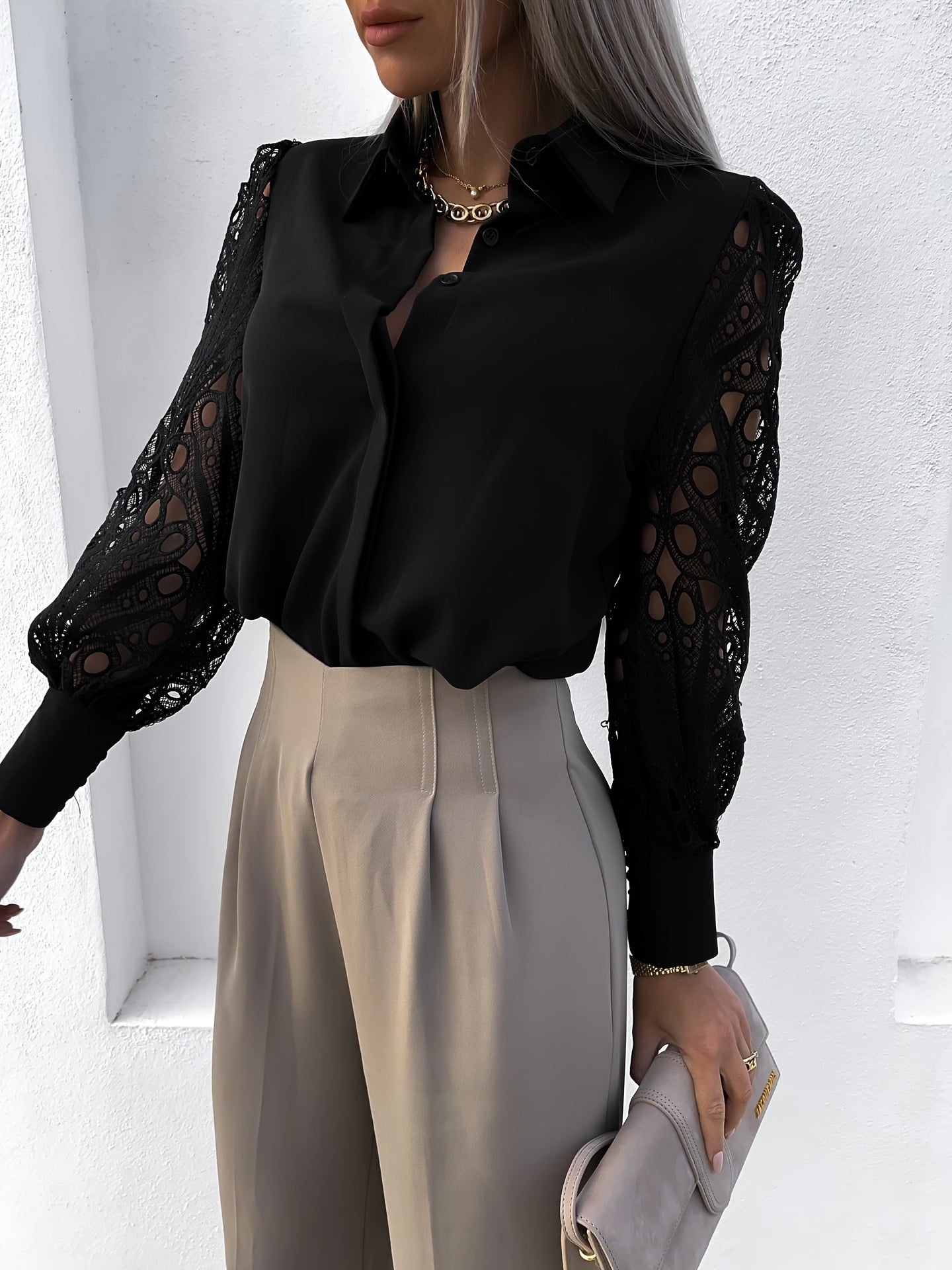 Melora | Vrouwen Blouse met Lange Mouwen en Holle Geborduurde Mouwen - Elegante Casual Top