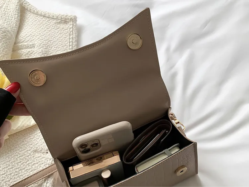 VelaBag | Kleine leren handtas – Elegante crossbodytas en tas met handvat voor dames, compacte designertas