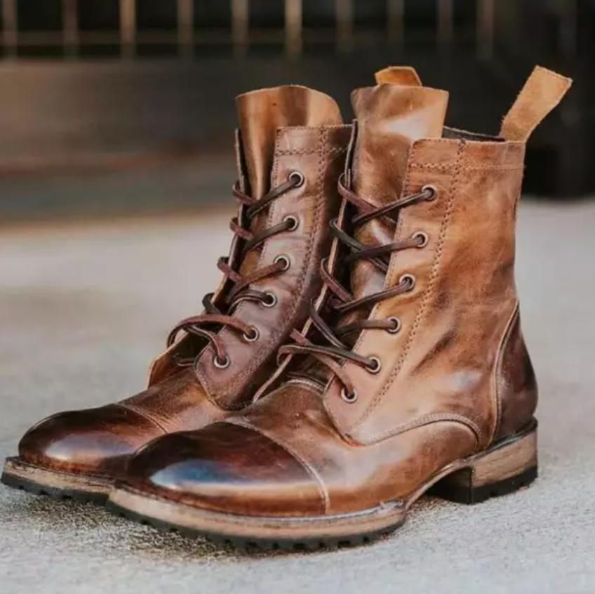 Oldrick | Vintage leren herenlaarzen met vetersluiting, klassieke werklaarzen voor in de winter