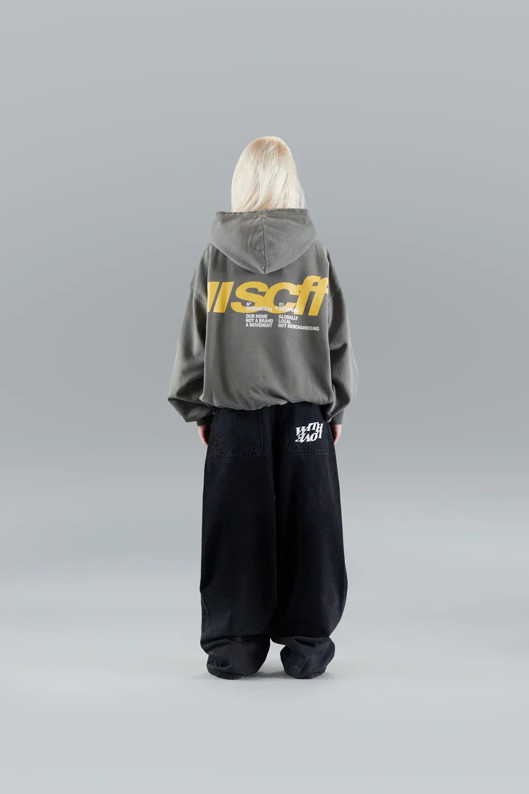 HoodScript | Unisex oversized hoodie met letterprint – Streetwear-trui, zacht en warm, casual urban stijl