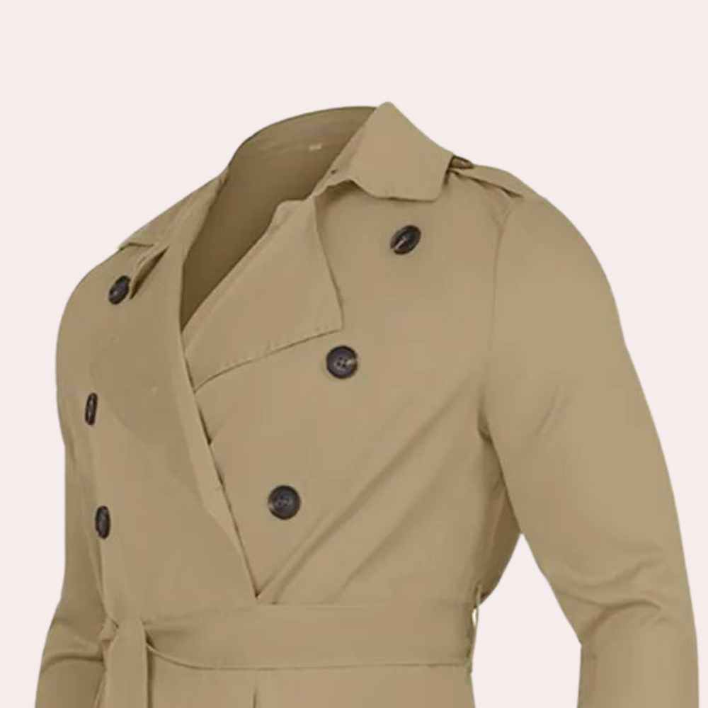 Dainius | Lange trenchcoat voor heren met dubbele knoopsluiting en riem – Klassieke lichtgewicht overjas