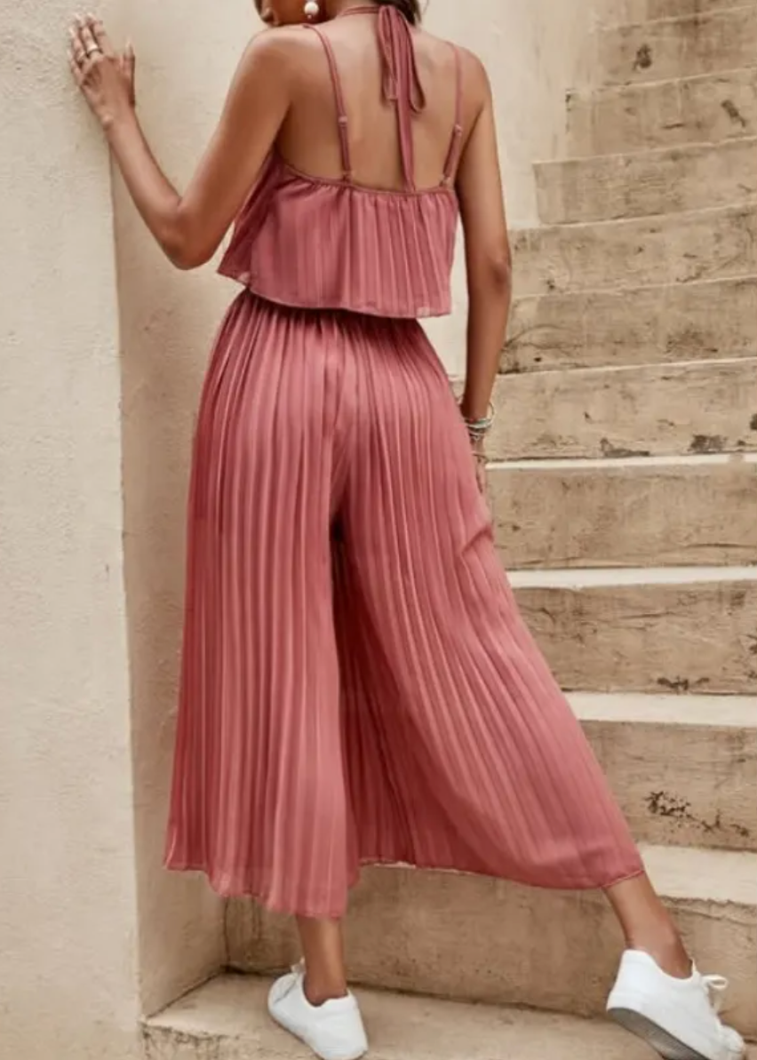 Beata | Jumpsuit met plooien voor dames - wijd uitgesneden, elegante eendelige outfit