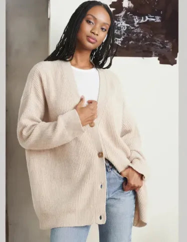 Lucina | Elegant kasjmier vest – Zacht, comfortabel breisel, relaxte pasvorm, tijdloze stijl