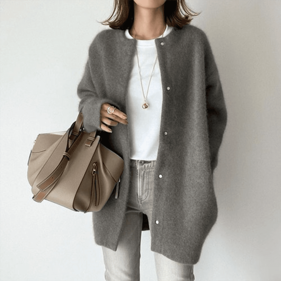 Yulisse | Lang damesvest met knopen - Stijlvol gebreid vest