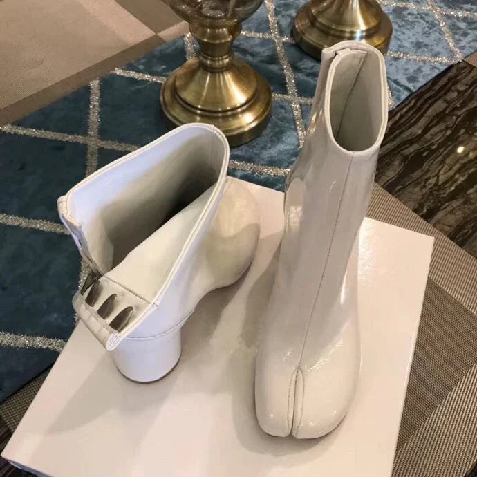 Toeva | Leren Tabi-laarzen voor dames – model met gespleten teen, hoogwaardige designschoenen