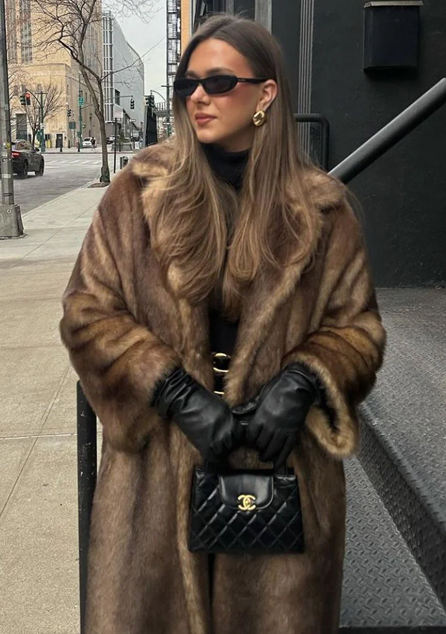 Alberte | Luxe lange nepbontjas voor dames - Elegante winterjas, veganistisch nepbont, maxi-lengte