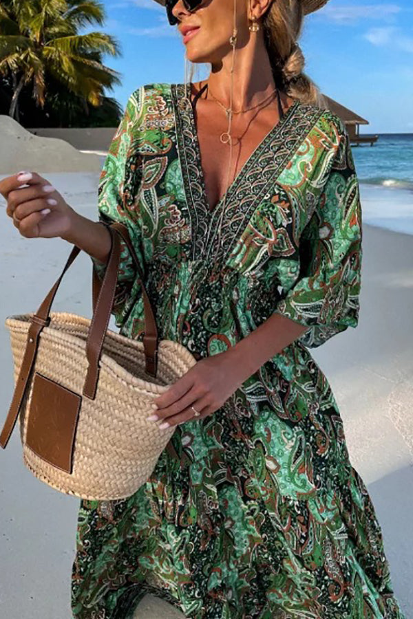 Delmara | Paisleyprint Maxi Jurk met Batwing Mouwen en V-hals - Soepelvallende Boho Zomeravondjurk