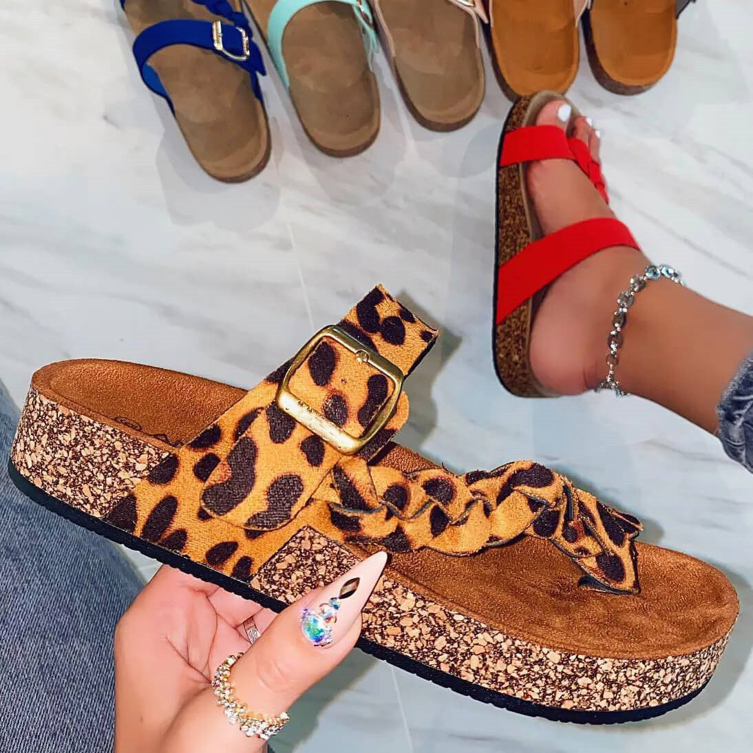 Bohoma | Vrouwen Orthopedische Vlakke Slippers - Casual Kurk Sandalen met Gevlochten Riem