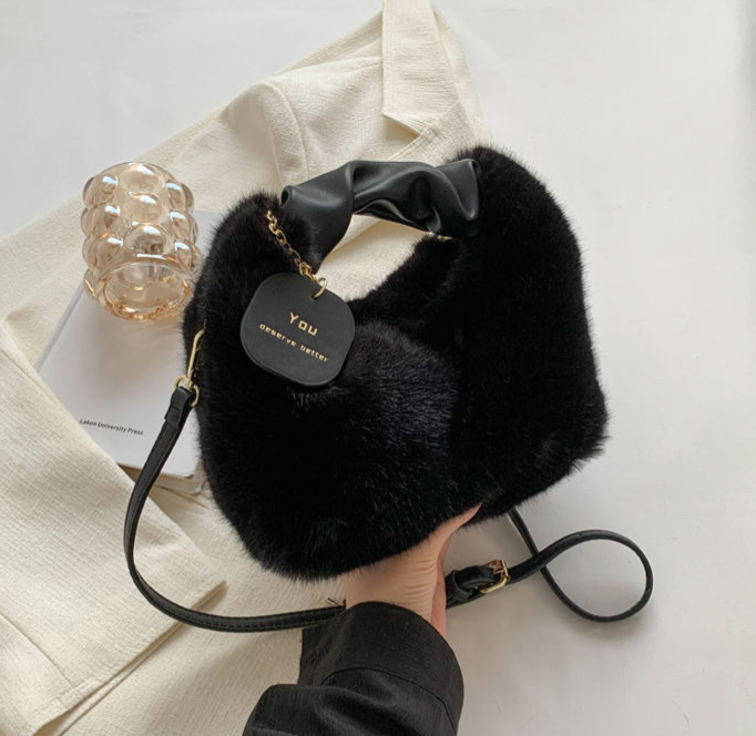 Viora | Handtas van kunstbont voor dames - elegante en zachte designertas voor modieuze outfits