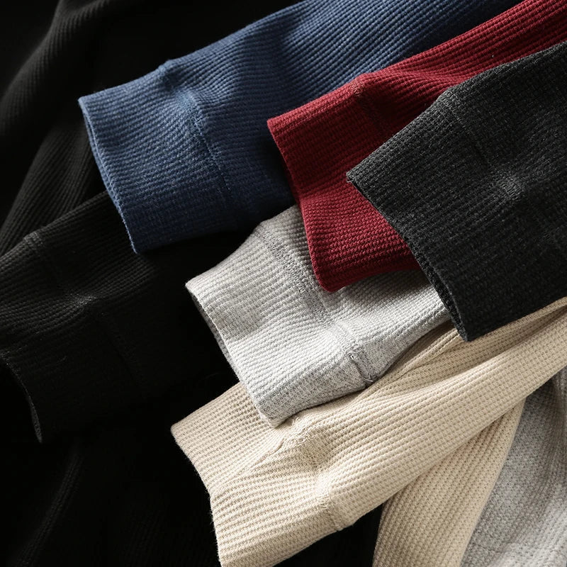 Aleksander | Heren Henley-shirt met lange mouwen – wafelbreisel, hoogwaardige katoenmix