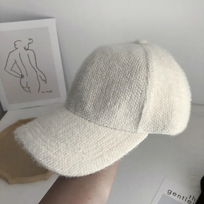 FrostCap | Unisex winterpet – zachte, warme pet met verstelbare klep voor mannen en vrouwen