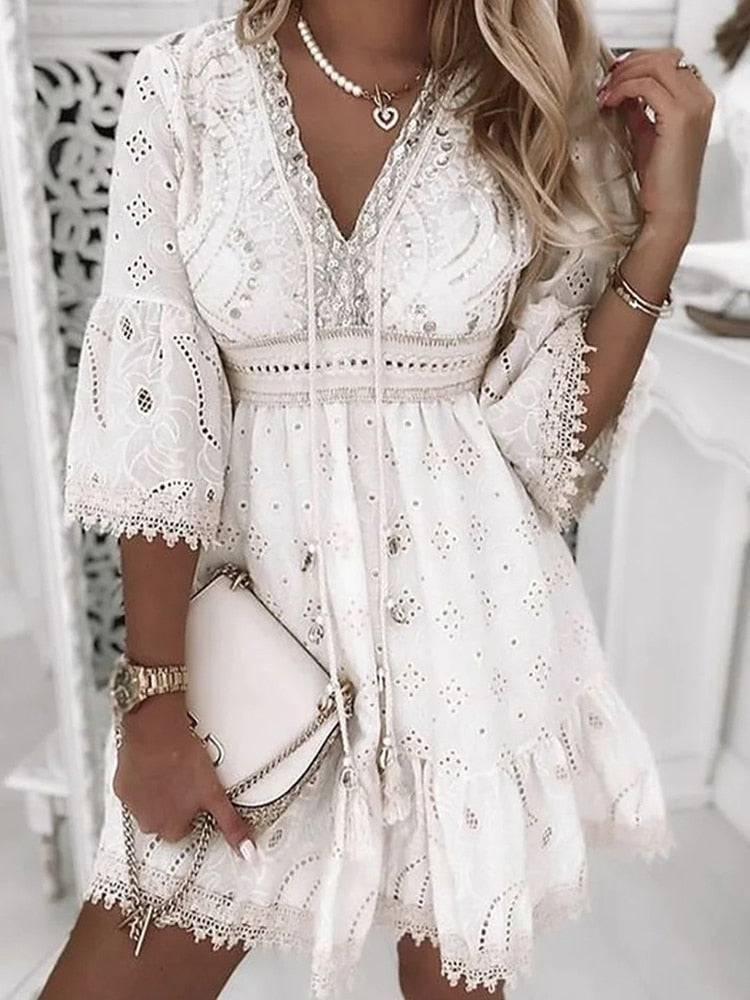 Laetitia | Boho Eyelet Geborduurde Korte Jurk