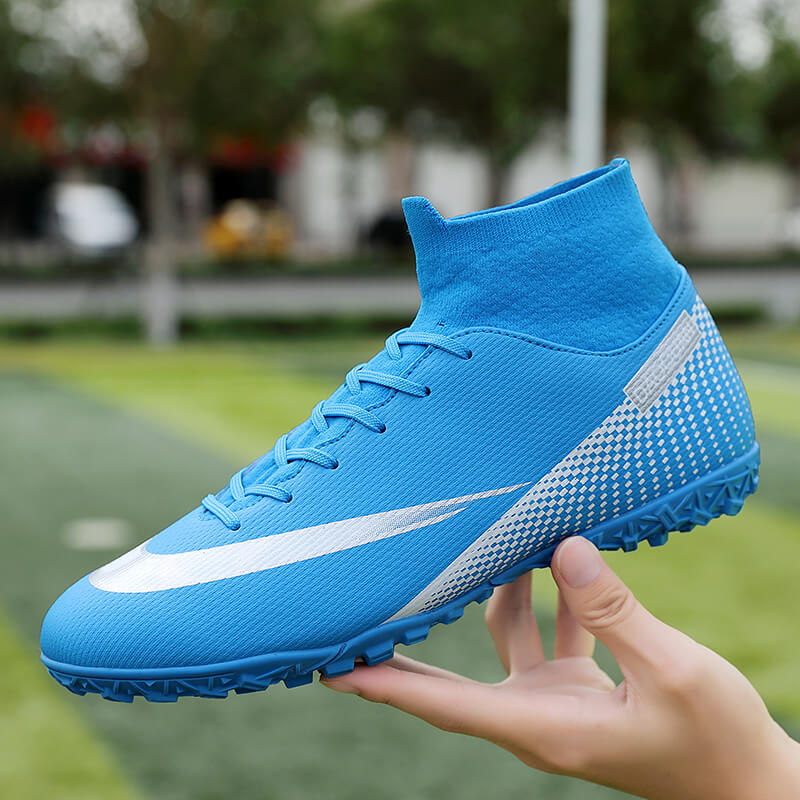 GripStrike | Heren Voetbalschoenen Hoge Enkel - Ademende Outdoor Voetbalschoenen, Antislip Turf Trainers
