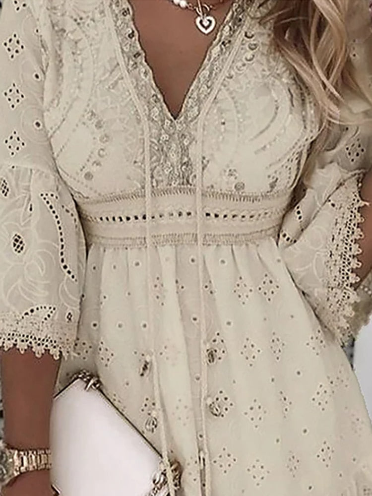 Laetitia | Boho Eyelet Geborduurde Korte Jurk