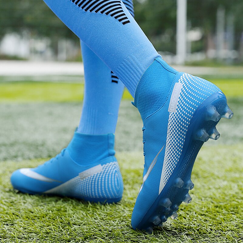 GripStrike | Heren Voetbalschoenen Hoge Enkel - Ademende Outdoor Voetbalschoenen, Antislip Turf Trainers